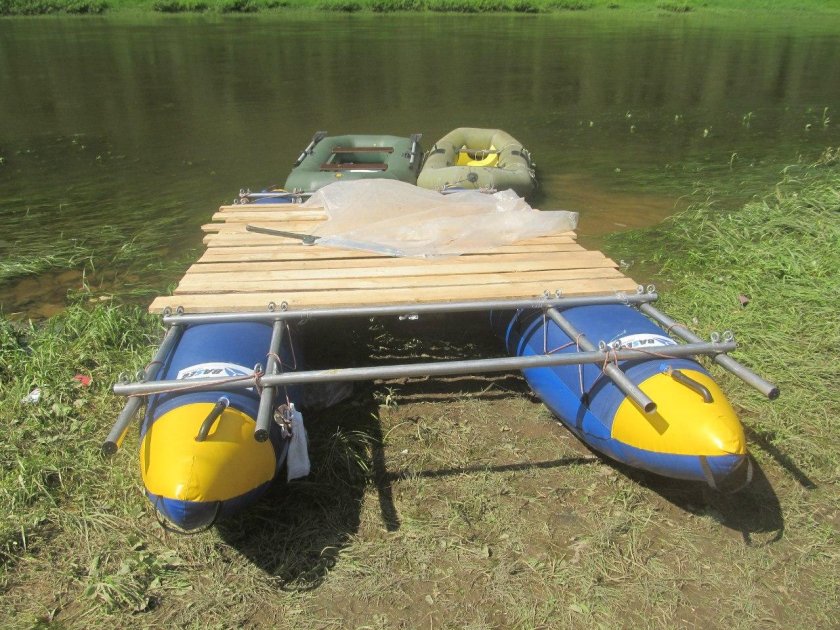 Катамаран Басег 6