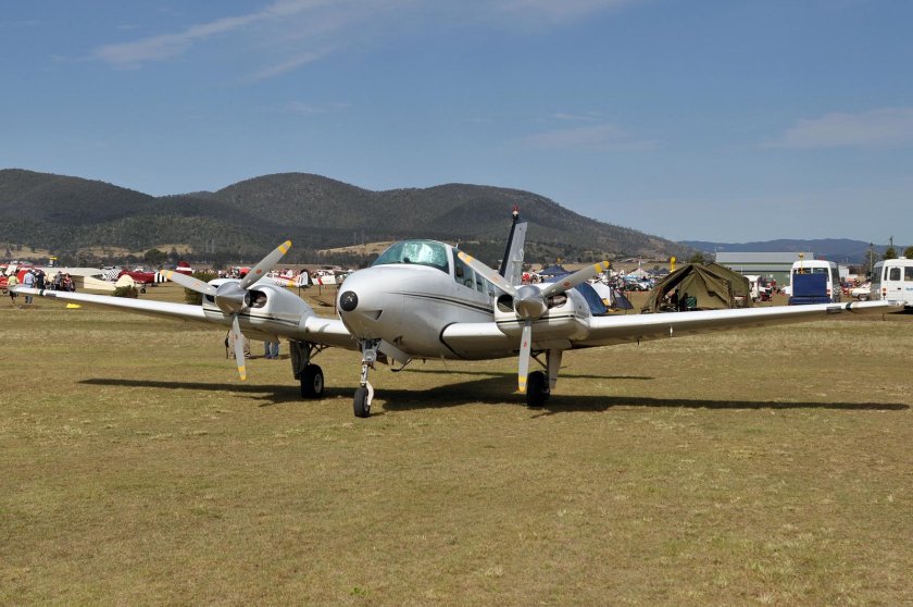 Beechcraft b55