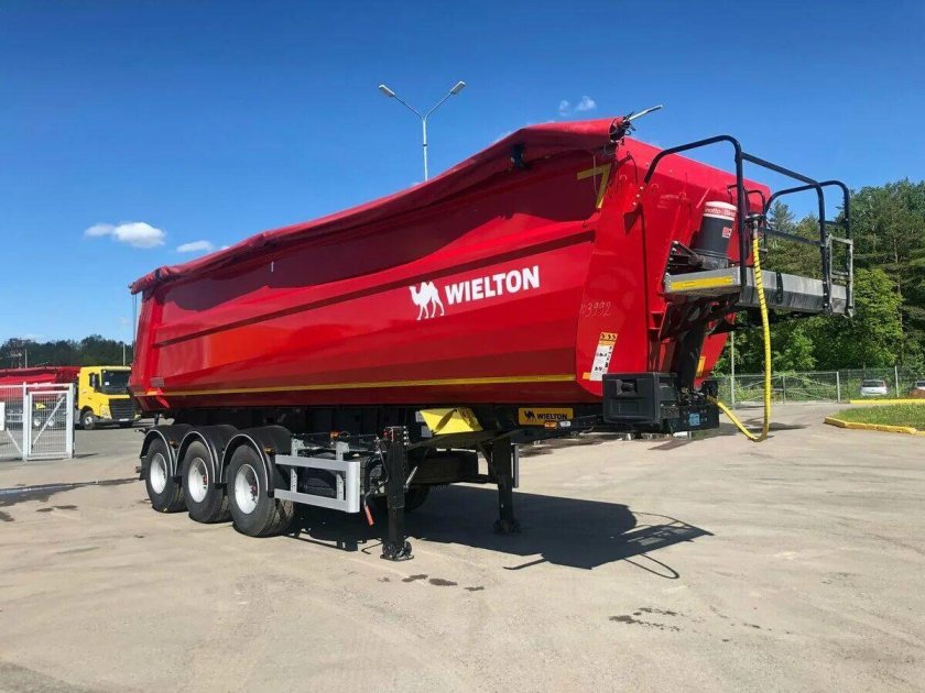 Самосвальный автопоезд Амкар