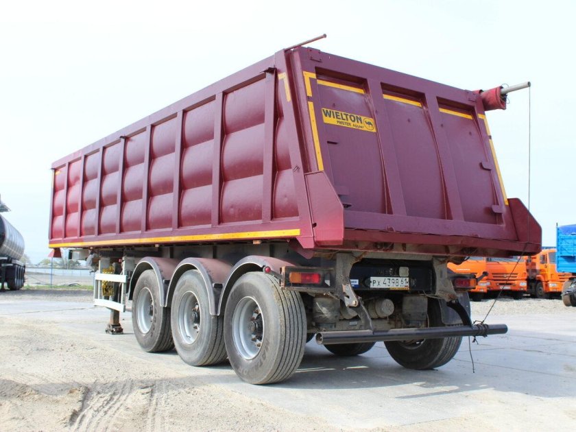 Самосвальный прицеп Wielton