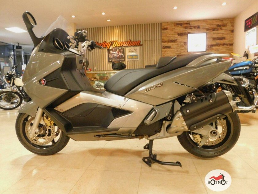 Gilera gp800