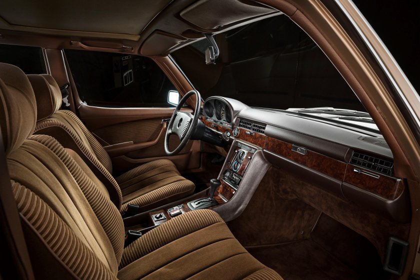 Мерседес Бенц w116