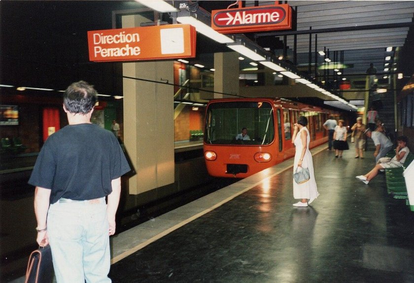Метро 1990