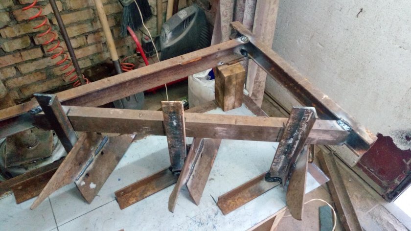 Плуг на т 25 из предплужников