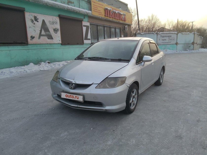 Хонда фит Ария 2005
