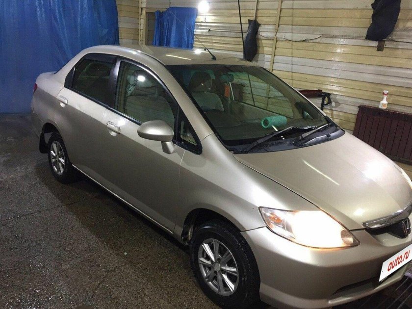 Хонда фит Ария 2005