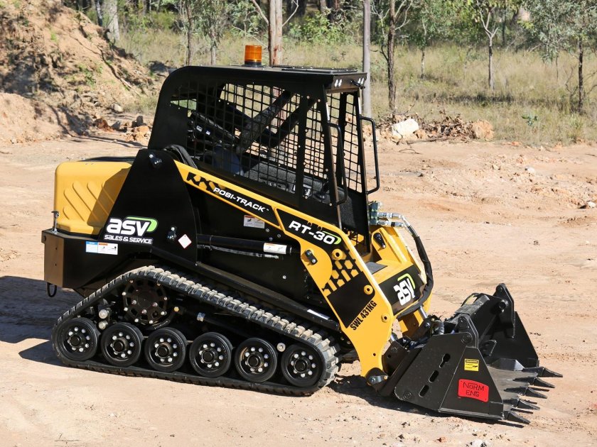 Бобкэт 770 гусеничный