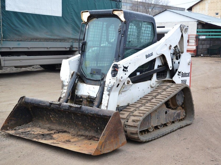 Бобкэт т650