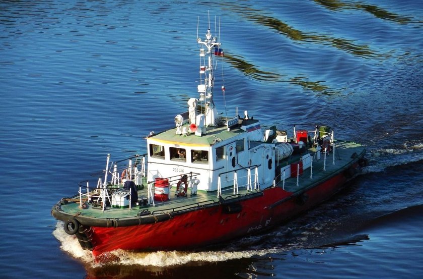 Лоцманский катер 1459