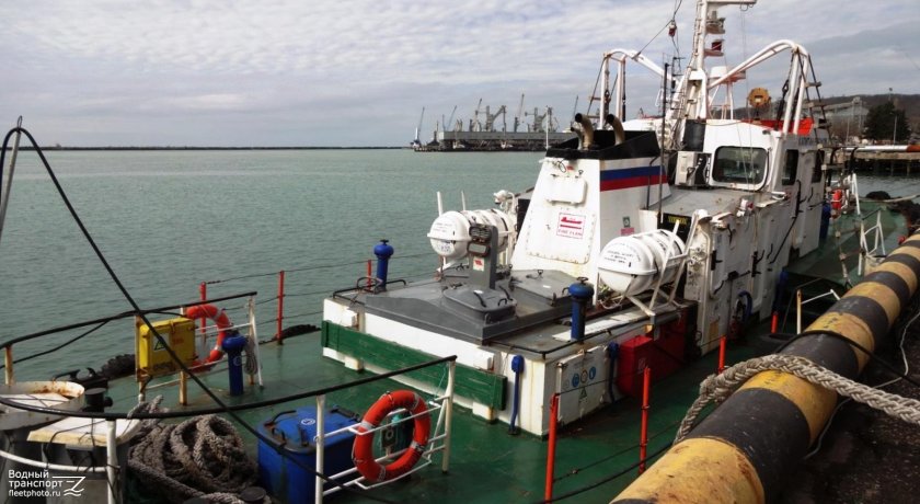 Лоцманский катер проект 1459