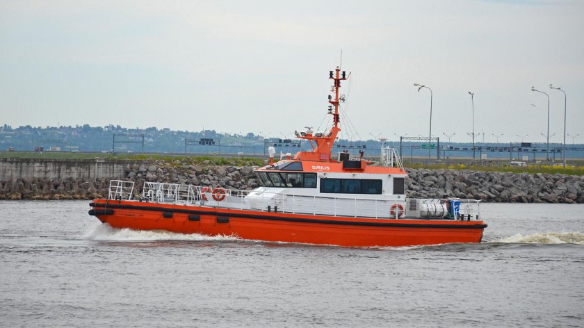 Пе-65 буксир