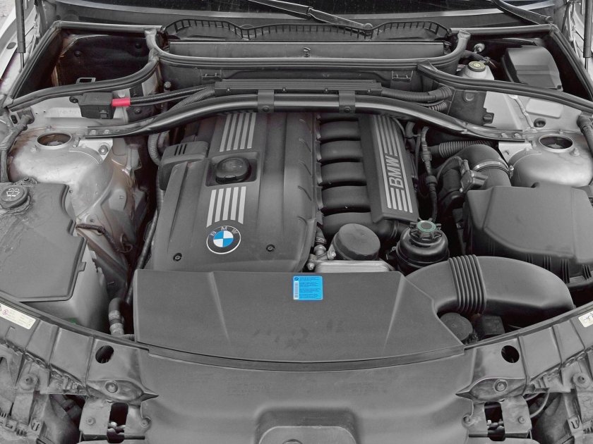 БМВ е83 мотор