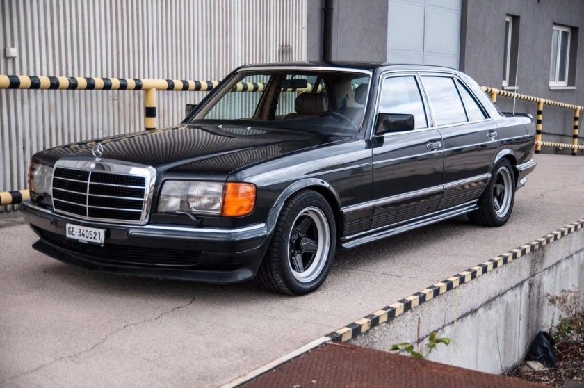 Mercedes-Benz w126