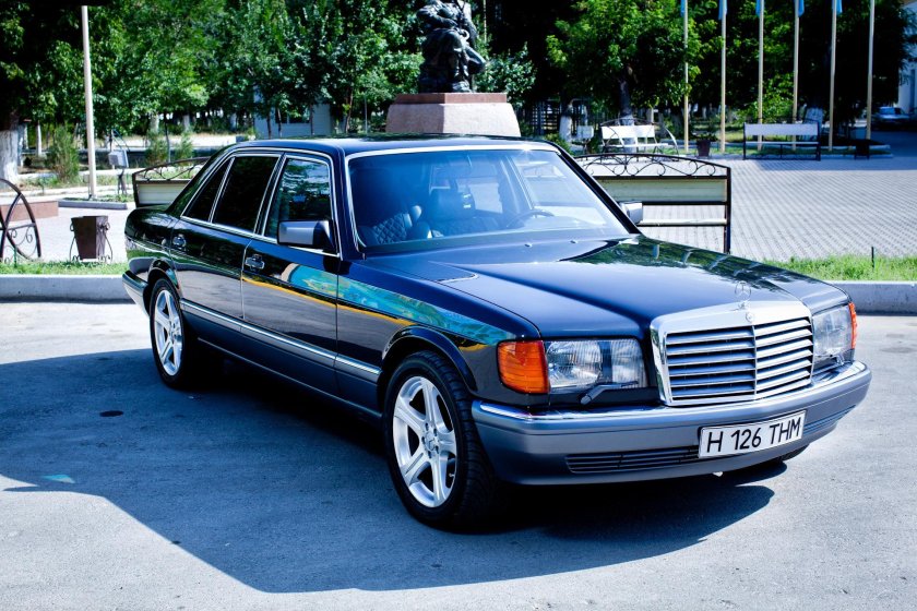 Mercedes-Benz w126