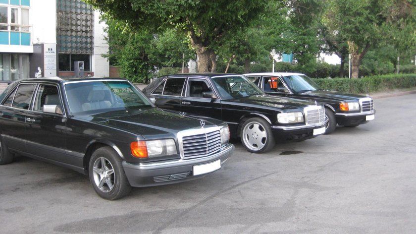 W126 Mercedes дипломат