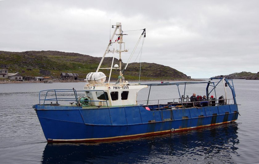 Рыболовецкий мотобот