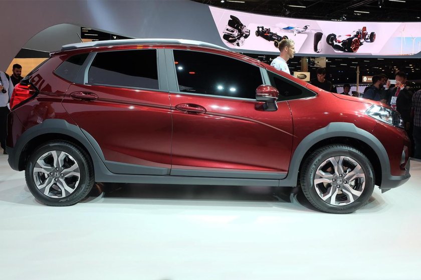 Honda кроссовер компактный WR-V