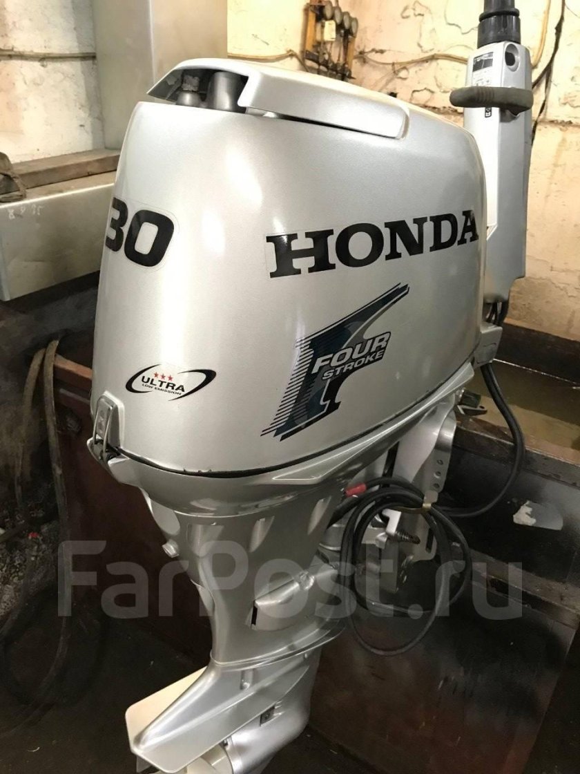 Мотор Хонда 30