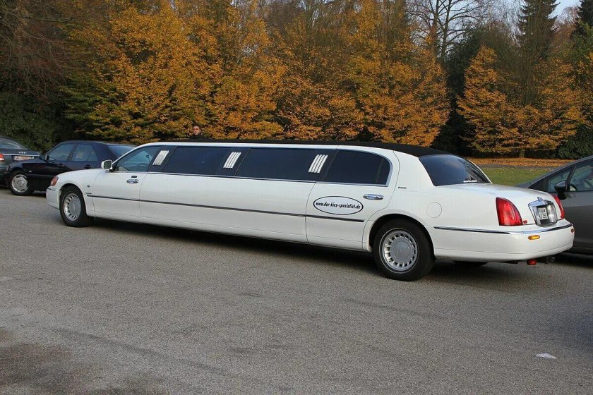 Лимузин Эскалейд