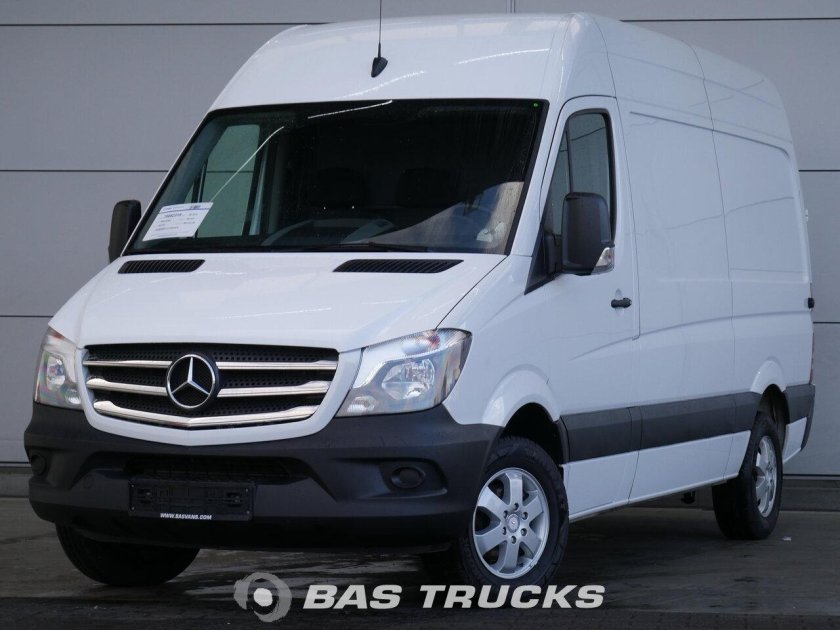 Mercedes Sprinter 216