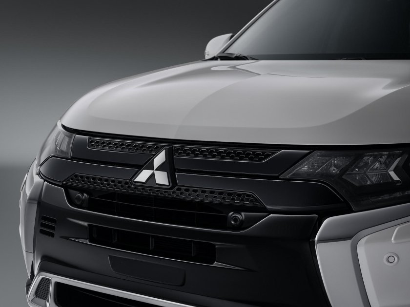 Mitsubishi Outlander Black Edition 2020