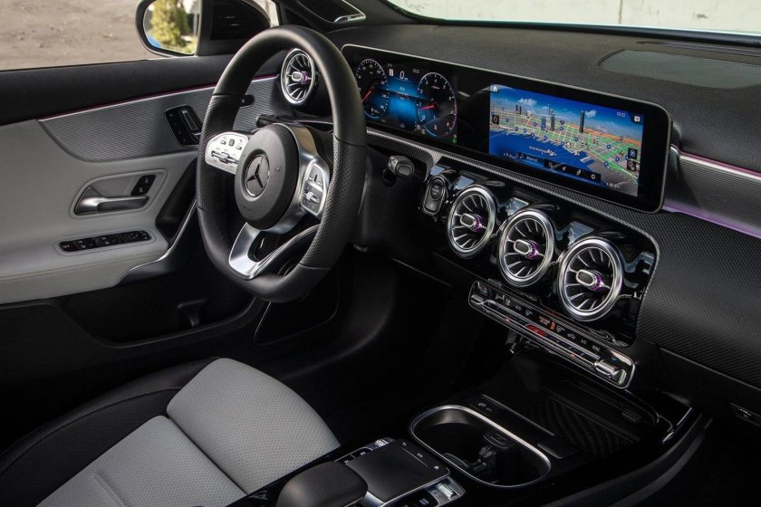 Мерседес a class 2018 салон