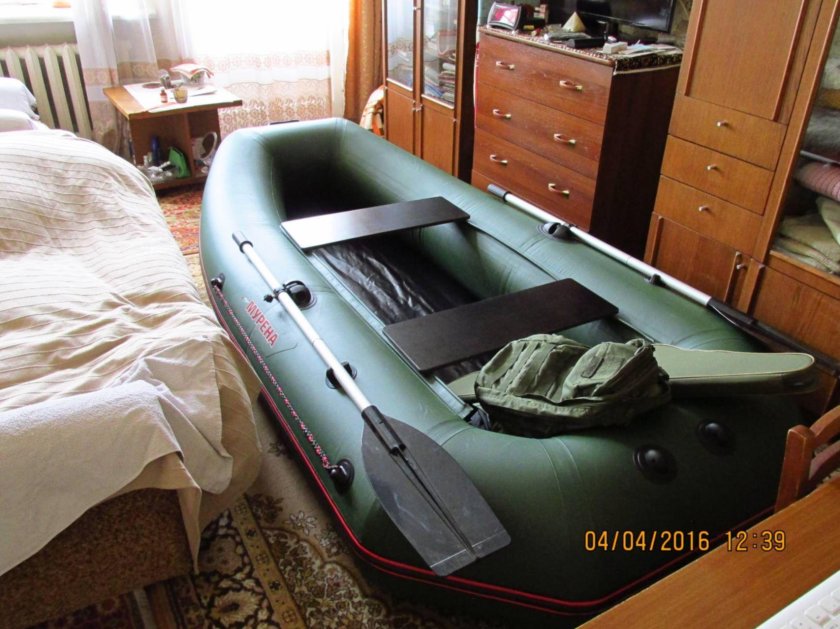 Лодка мурена 280