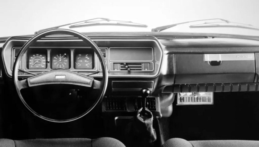 Fiat 131 Interior