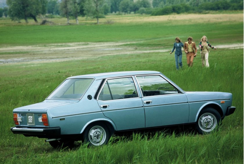 Fiat 131 автомобили Fiat