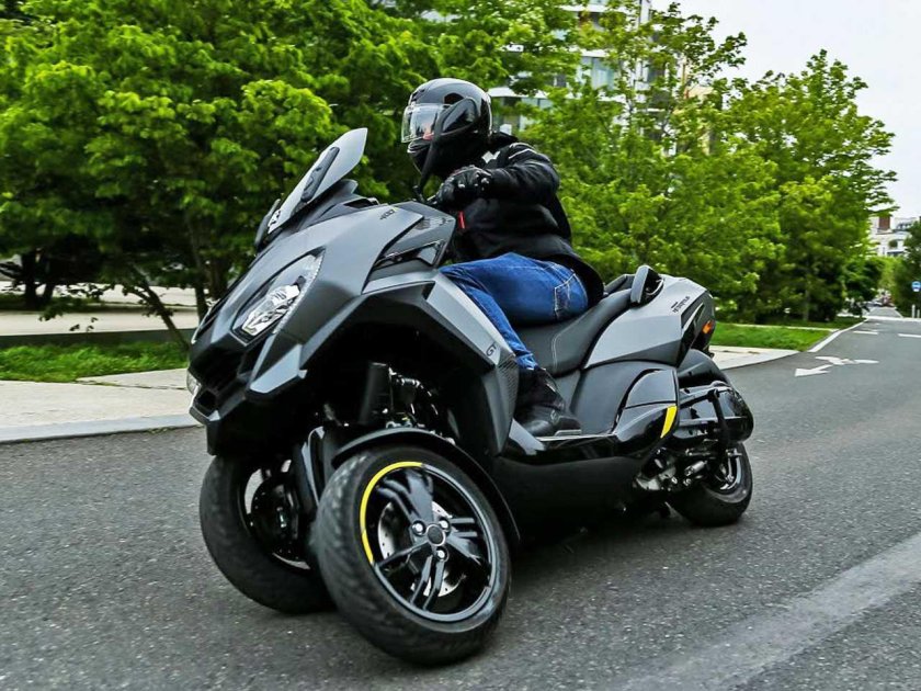 Скутер Пежо 1000куб