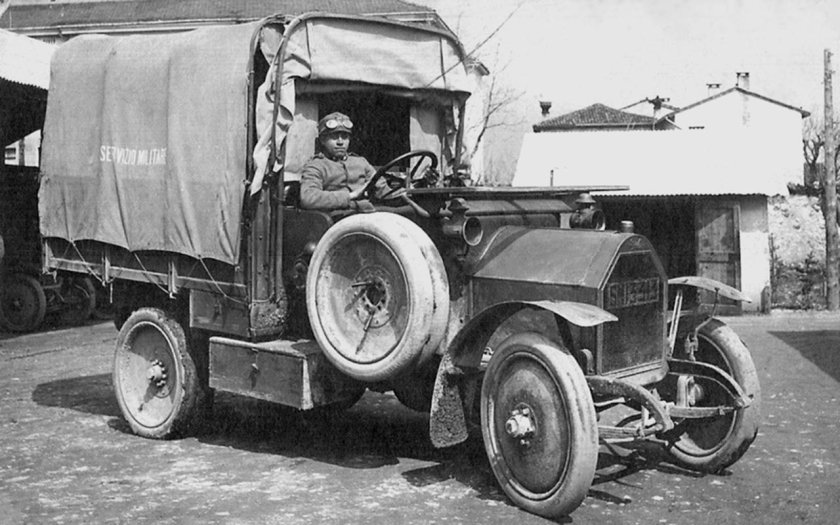 Грузовик АМО-ф15