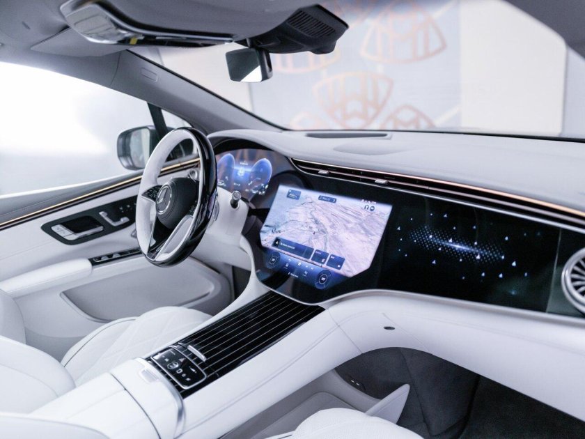 Mercedes Maybach EQS