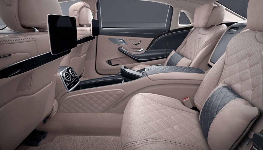 Mercedes Benz w222 Maybach