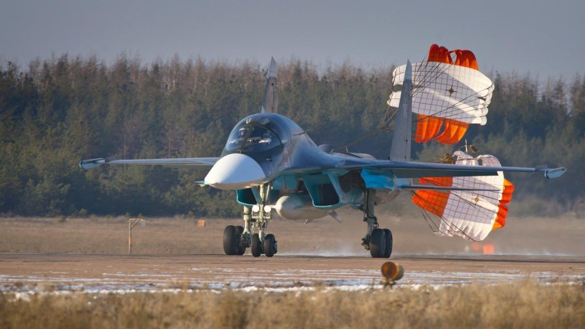 Су 34 тормозной парашют