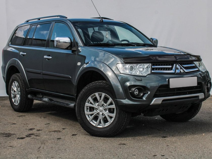 Mitsubishi Pajero Sport 2 Restailing