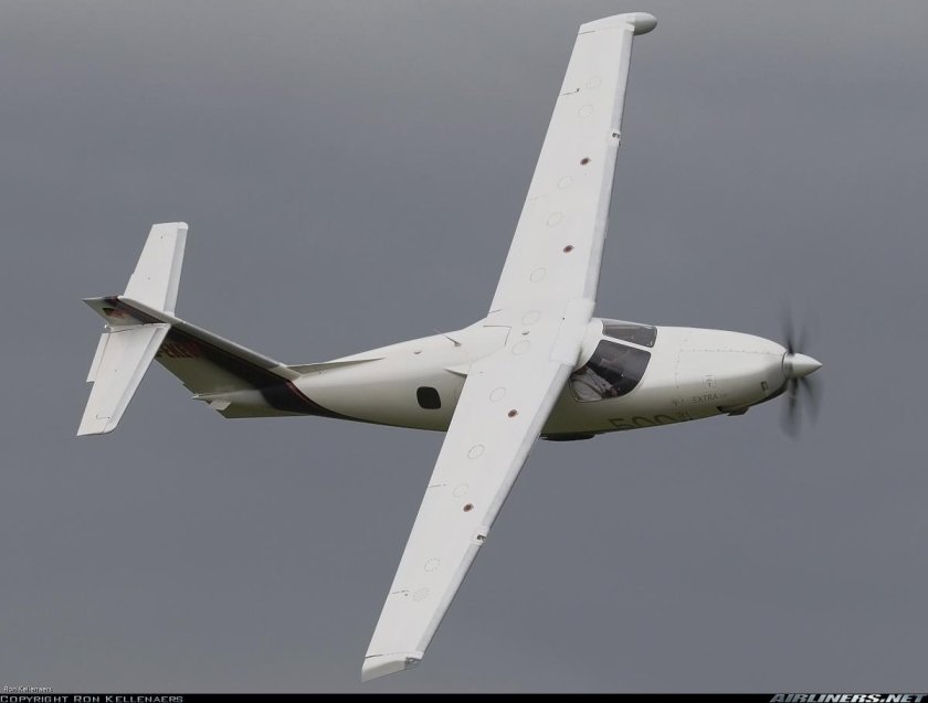 Extra 500 самолет