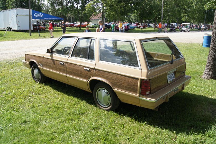 Plymouth Reliant 1981