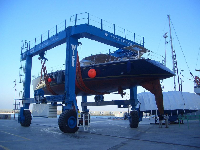 Яхтенный кран