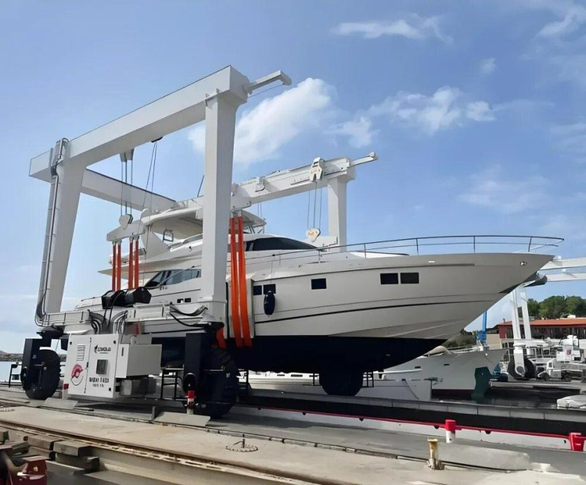 Лодочный подъемник