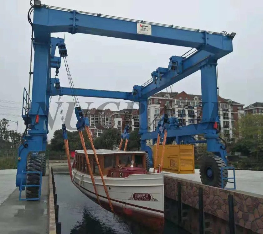 Marine Travel Lift