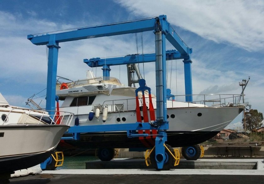 Судоподъемник Travel Lift