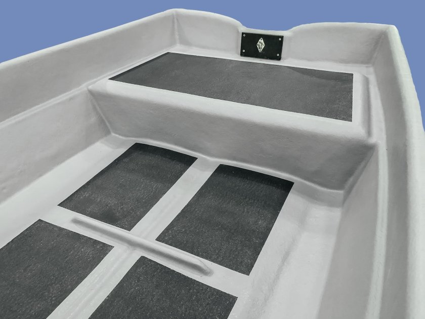 Лодка Афалина 360