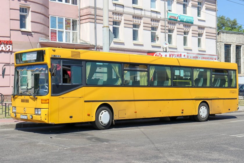 Mercedes Benz o407