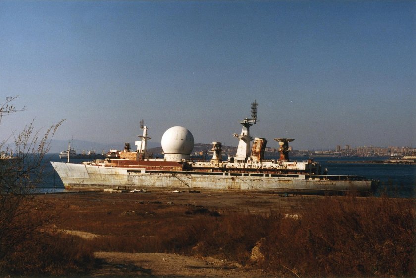 Маршал Неделин корабль