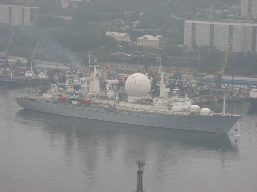 Корабль КИК Маршал Неделин