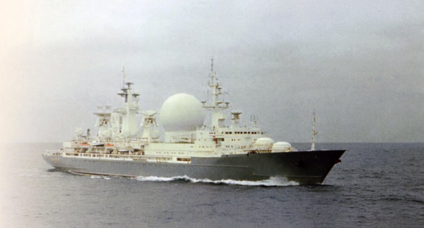 Маршал Неделин корабль