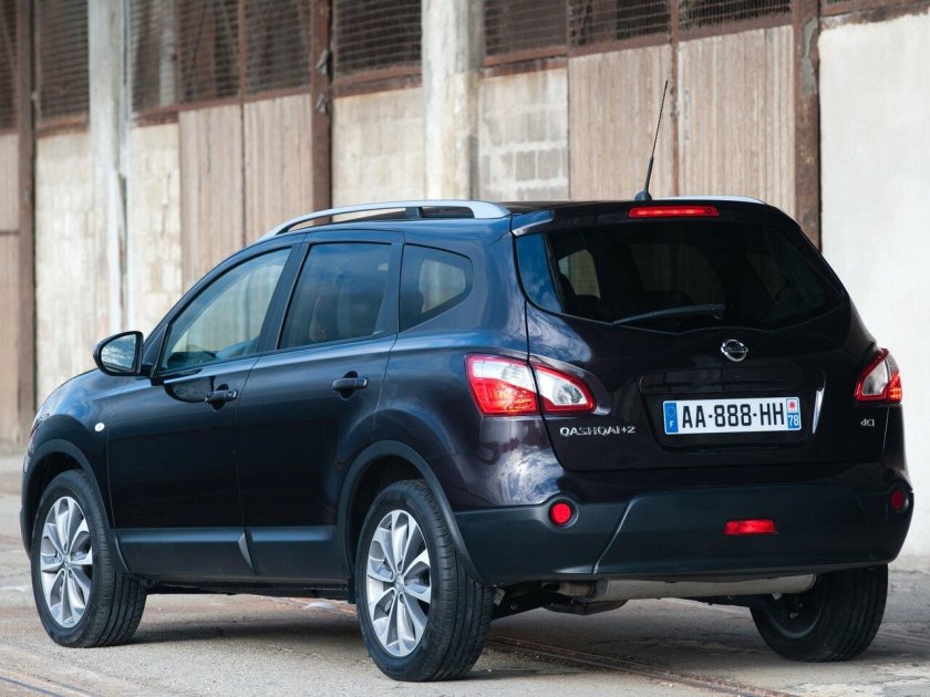 Nissan Qashqai +2