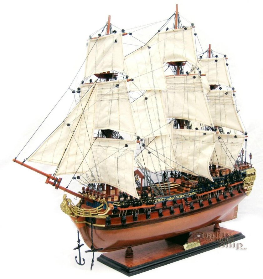 Модель парусника Беллона