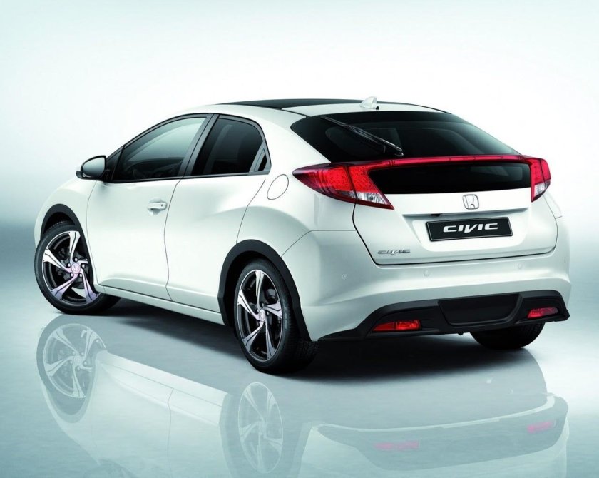 Honda Civic Hatchback 2013