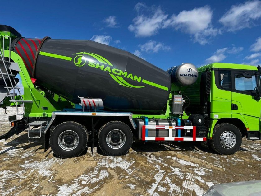 Автобетоносмеситель Shacman x3000